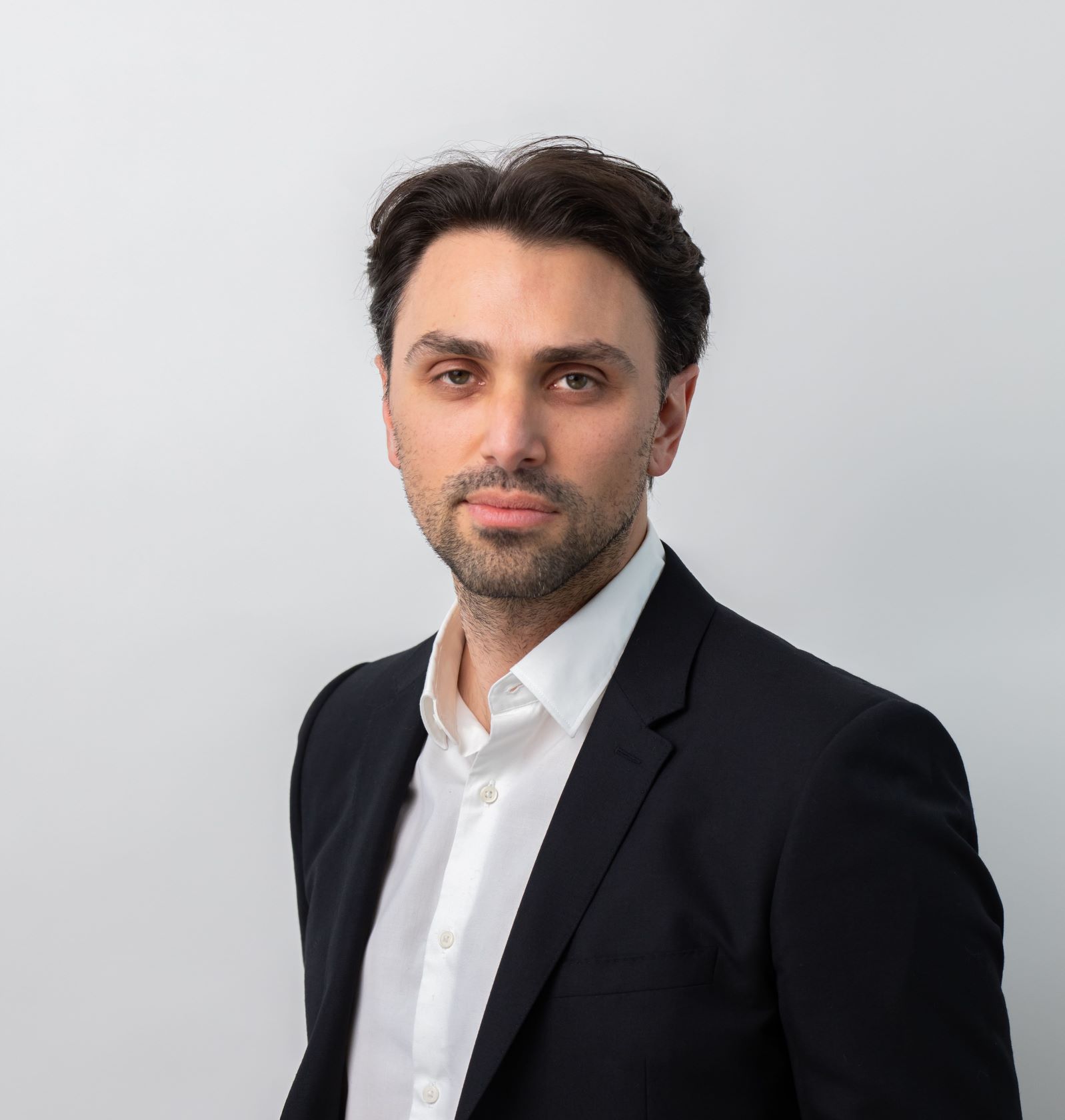 Arin Albayrak